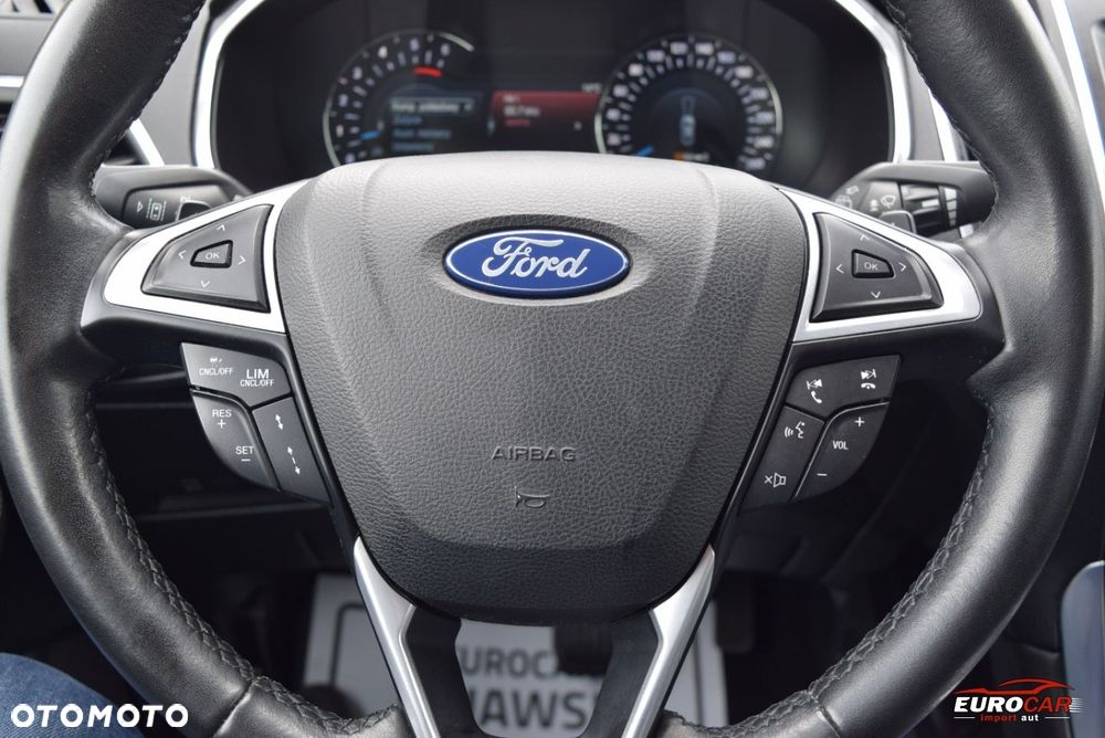 Ford S-Max - 18