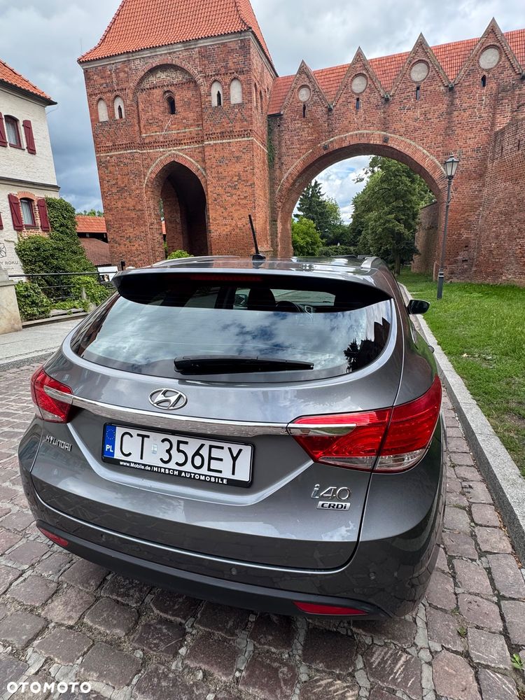 Hyundai i40 i40cw 1.7 CRDi Automatik Fifa World Cup Edition Gold - 5