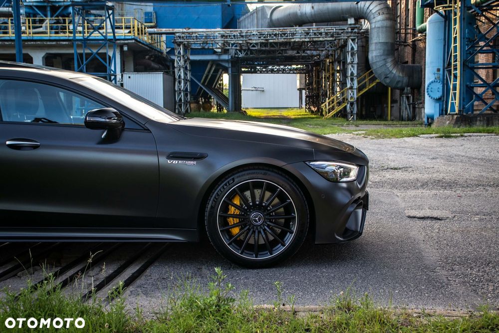 Mercedes-Benz AMG GT - 13