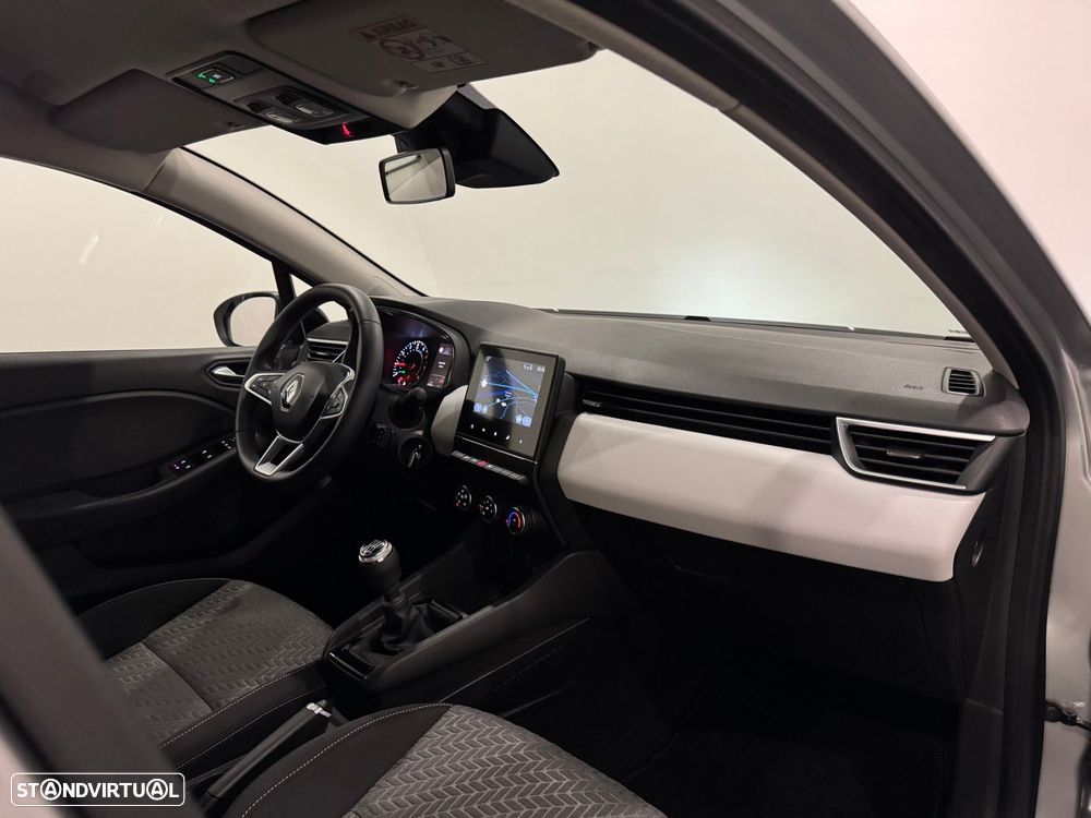 Renault Clio 1.0 TCe Evolution Bi-Fuel - 28