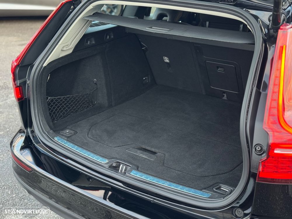 Volvo V60 2.0 B4 Momentum Plus Geartronic - 10