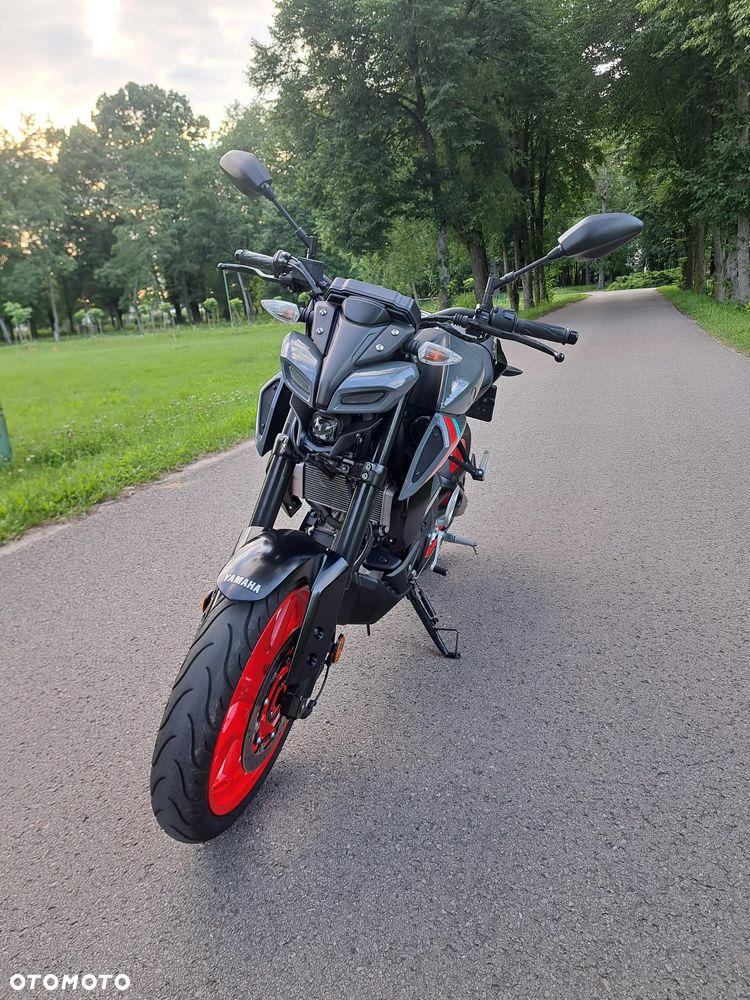Yamaha MT - 11