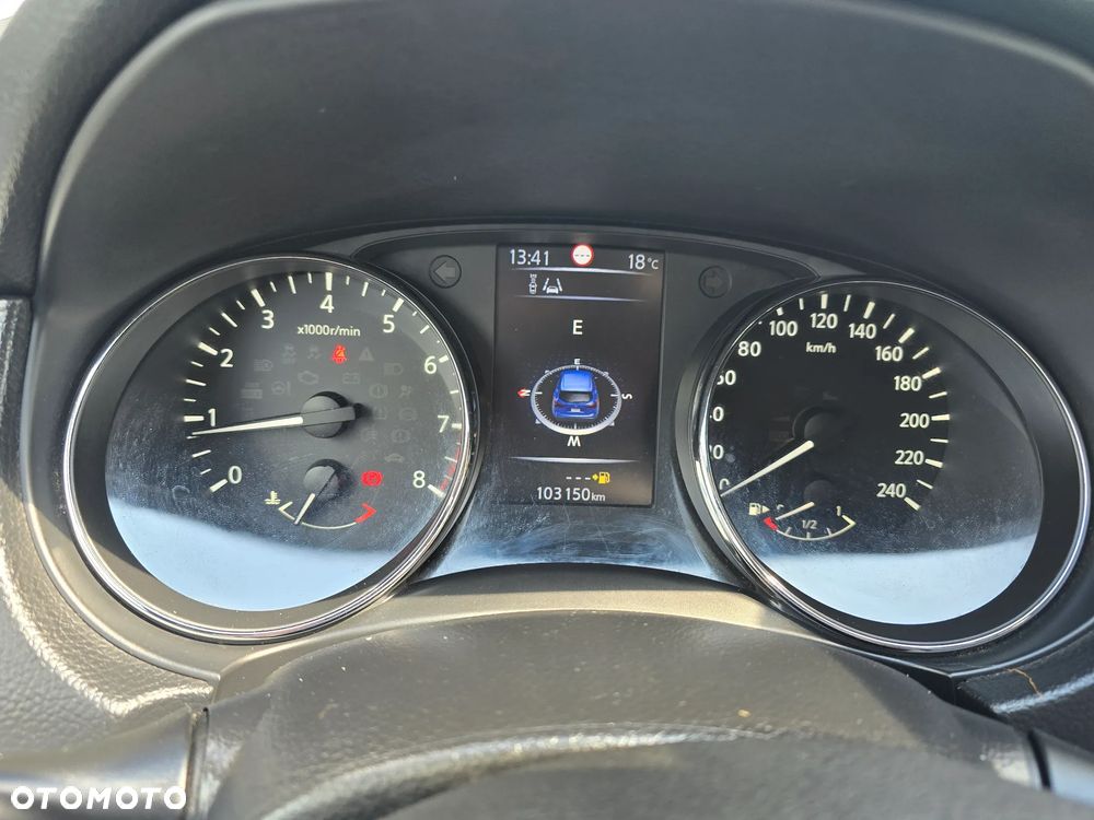 Nissan Qashqai 1.2 DIG-T N-Connecta EU6 - 5
