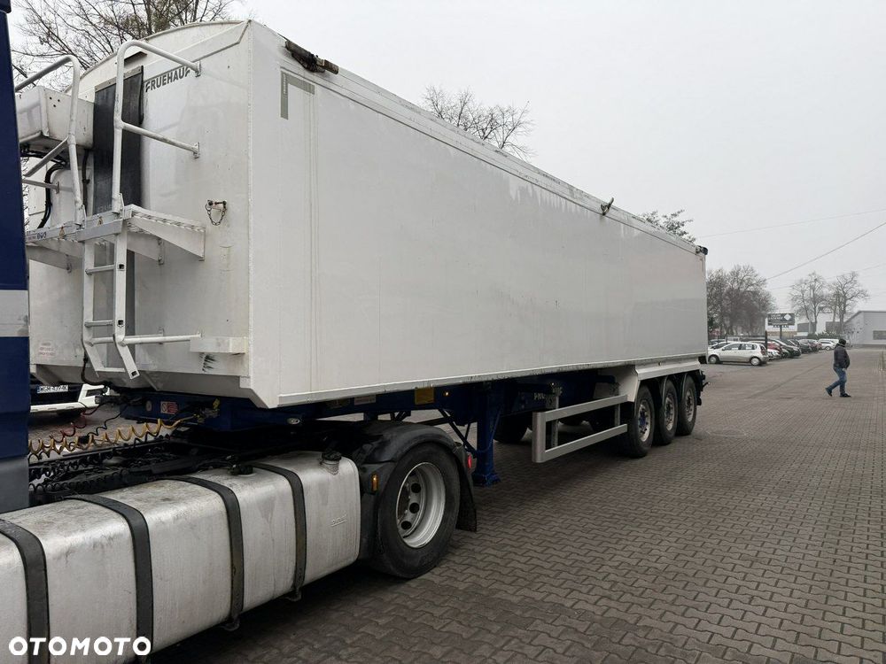 Fruehauf 50M3 - 4