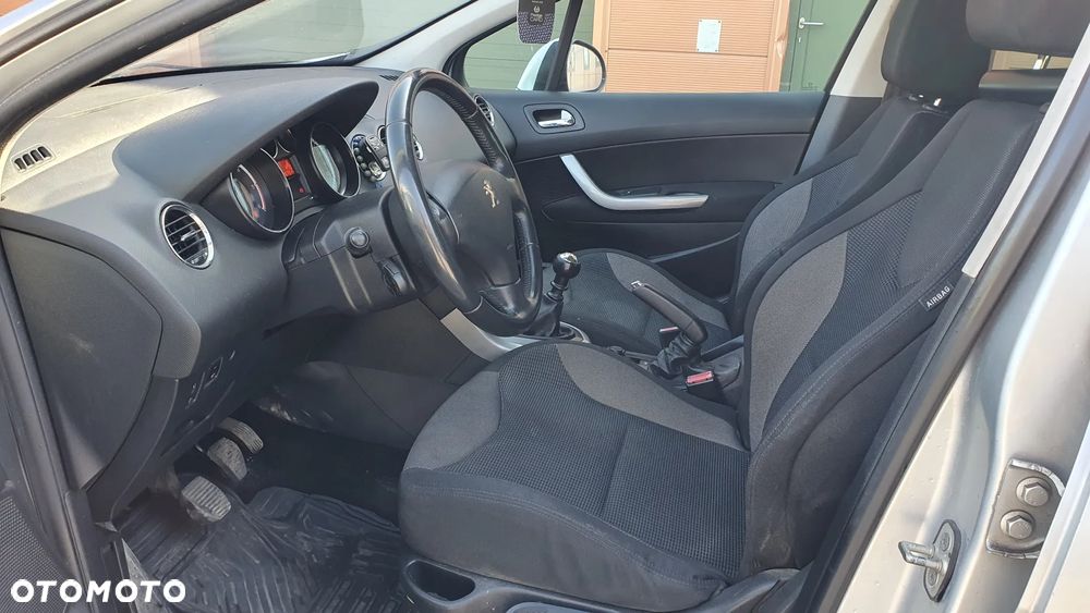 Peugeot 308 1.6 HDi Premium Plus - 13