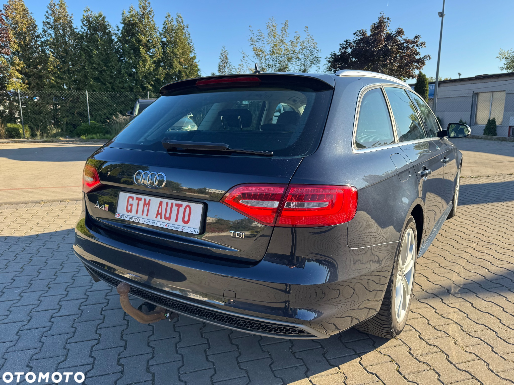 Audi A4 Avant 2.0 TDI - 12