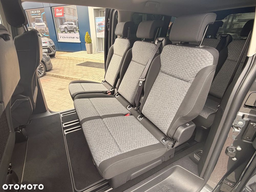 Peugeot Traveller 2.0 BlueHDi Long Business EAT8 - 19