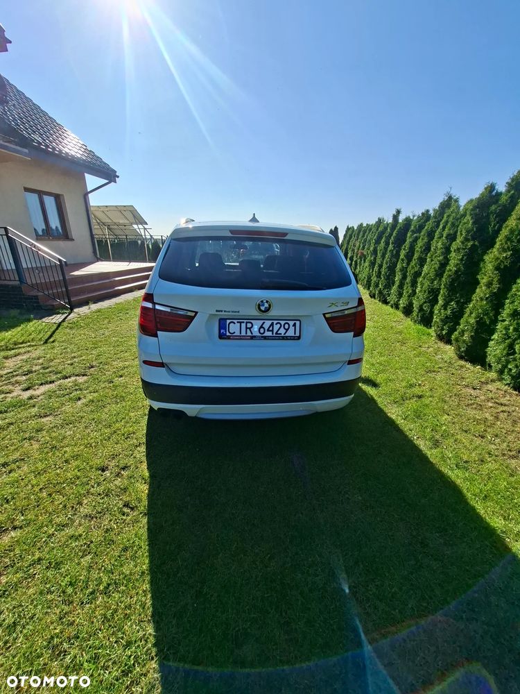 BMW X3 28i xDrive - 4