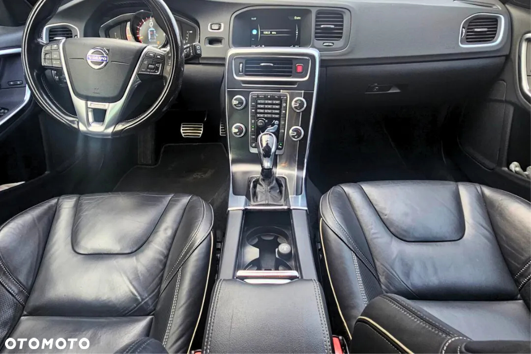 Volvo V60 - 8