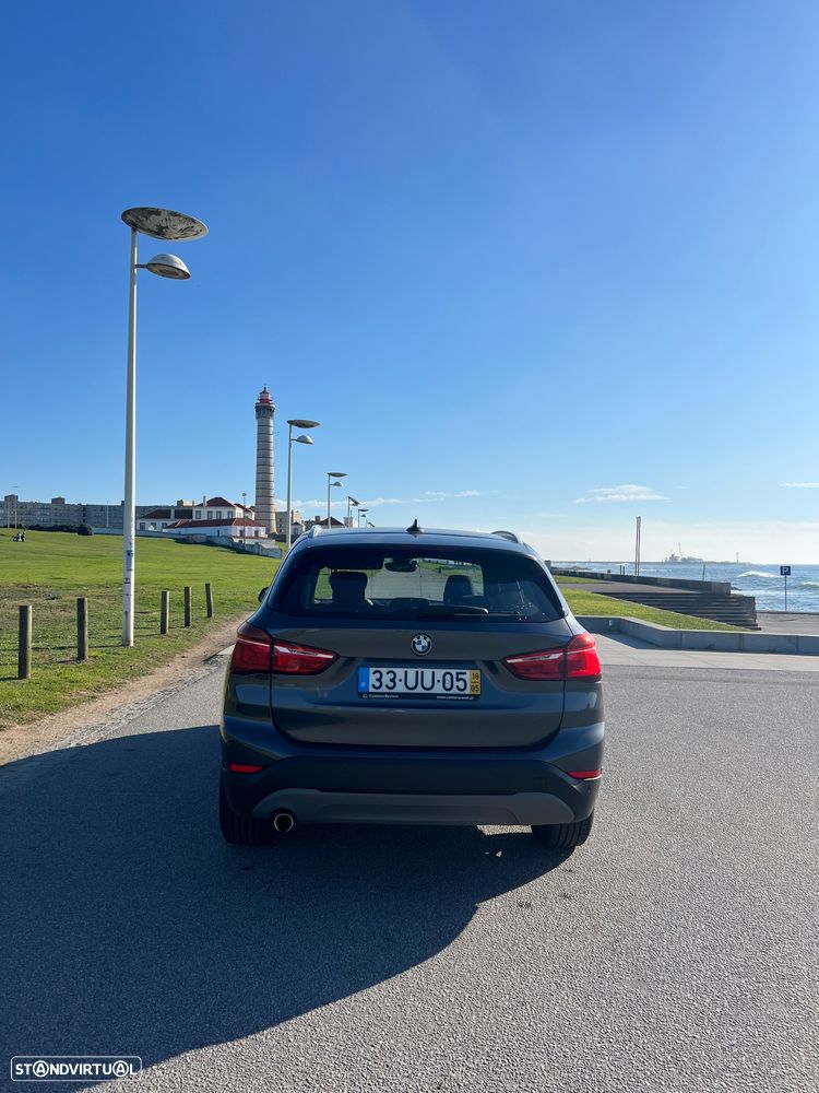 BMW X1 16 d sDrive Auto - 5