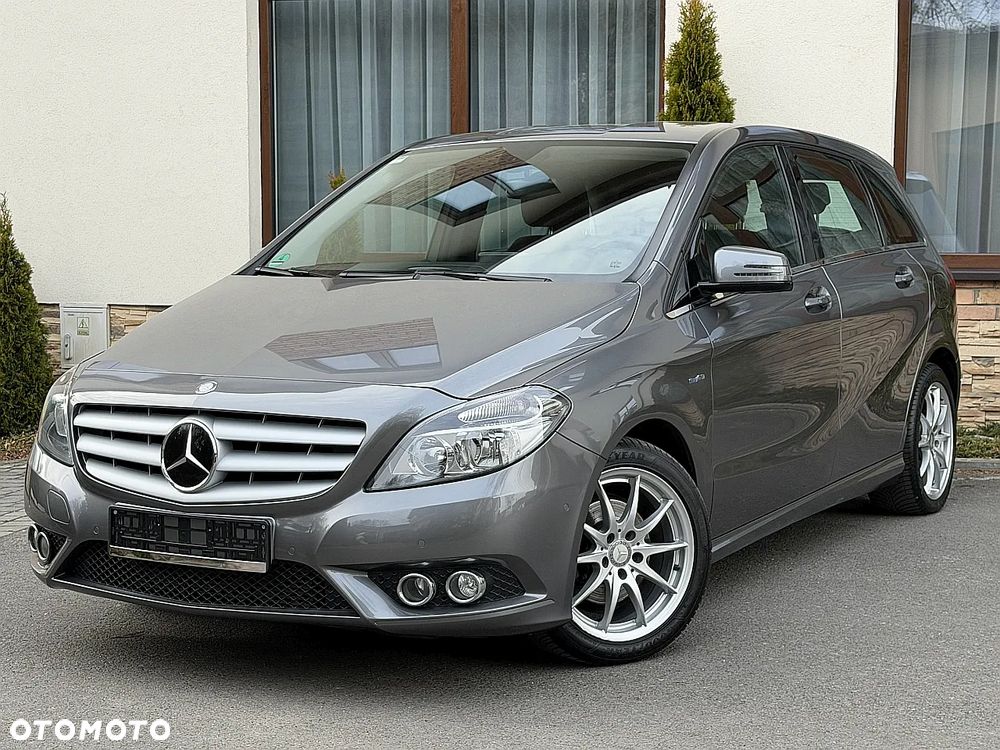 Mercedes-Benz Klasa B 200 7G-DCT Edition - 2