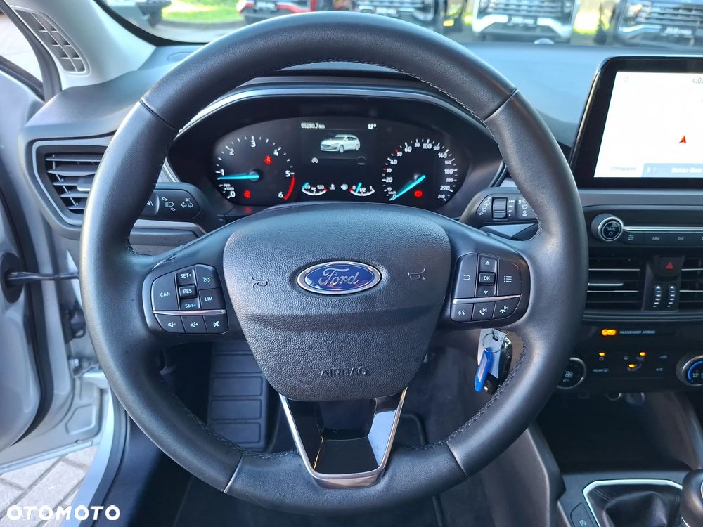 Ford Focus 1.5 EcoBlue Connected - 21