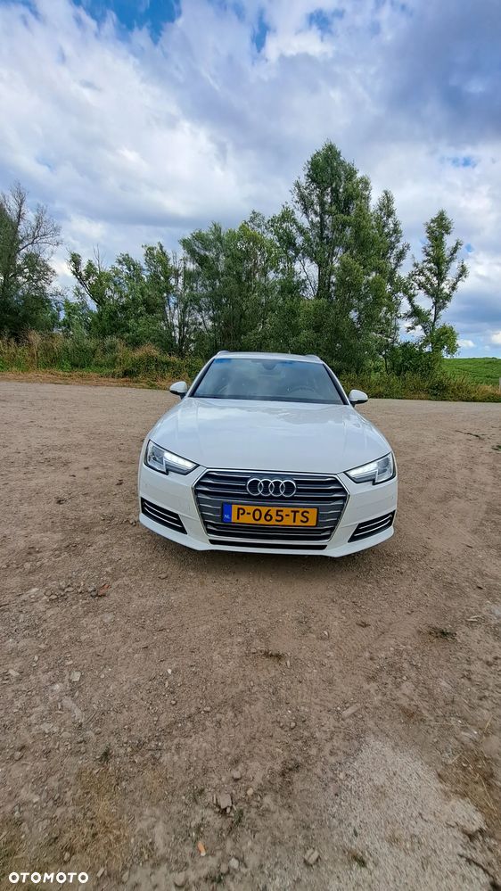 Audi A4 Avant 2.0 TDI S tronic design - 13