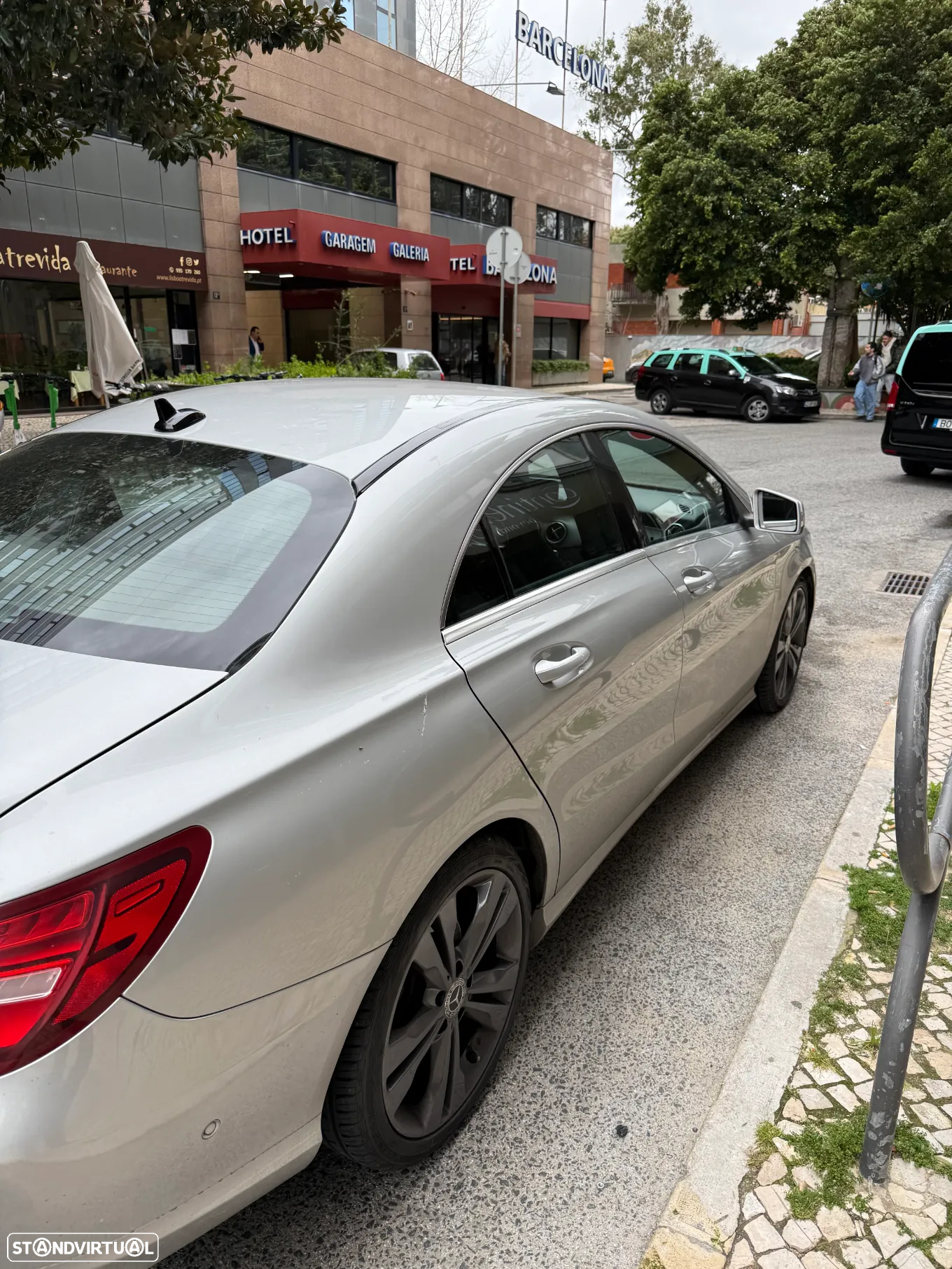 Mercedes-Benz CLA 220 - 6