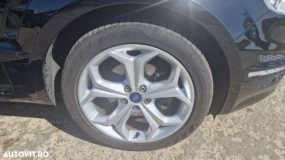 Ford S-Max - 24