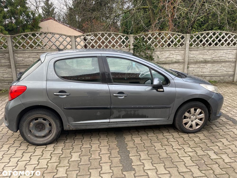 Peugeot 207 1.4 16V Trendy - 5
