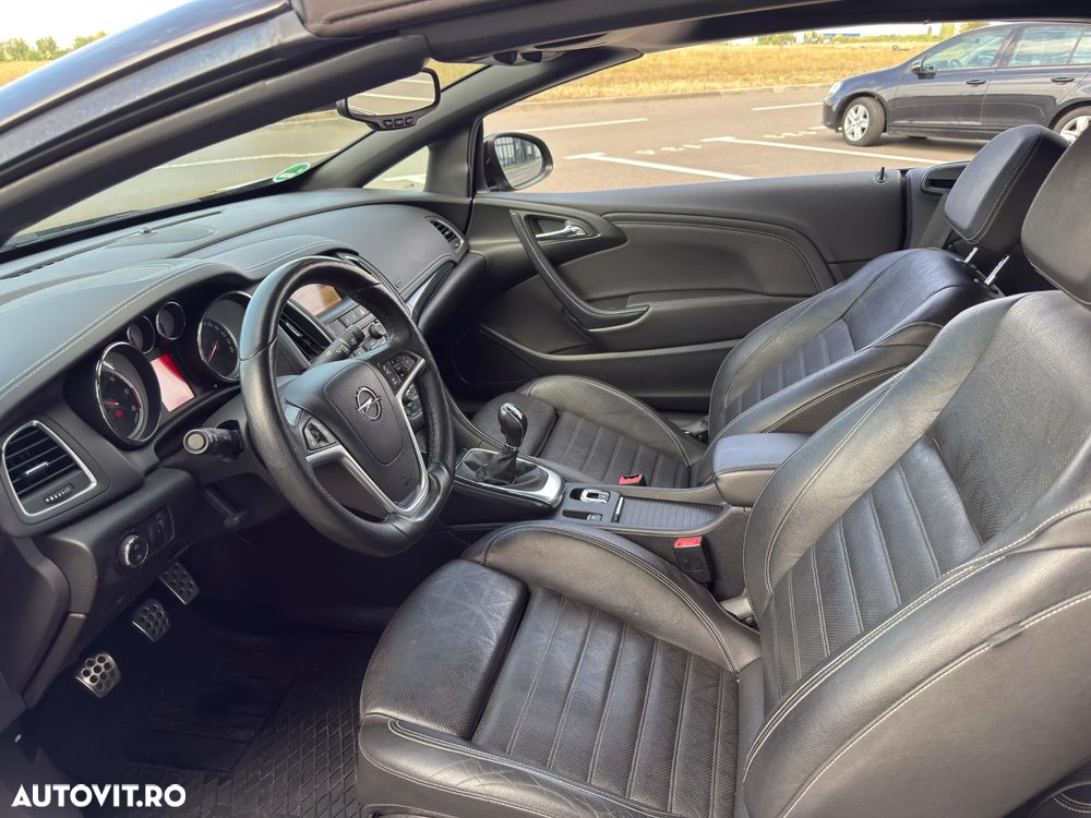 Opel Cascada 2.0 CDTI ECOTEC Start/Stop Cosmo - 10