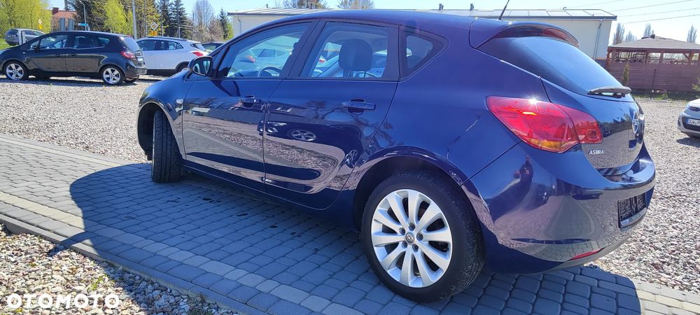Opel Astra 1.6 ECOFLEX Start/Stop Edition - 7