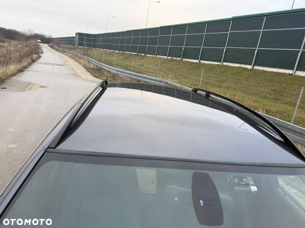 BMW Seria 3 330d - 10