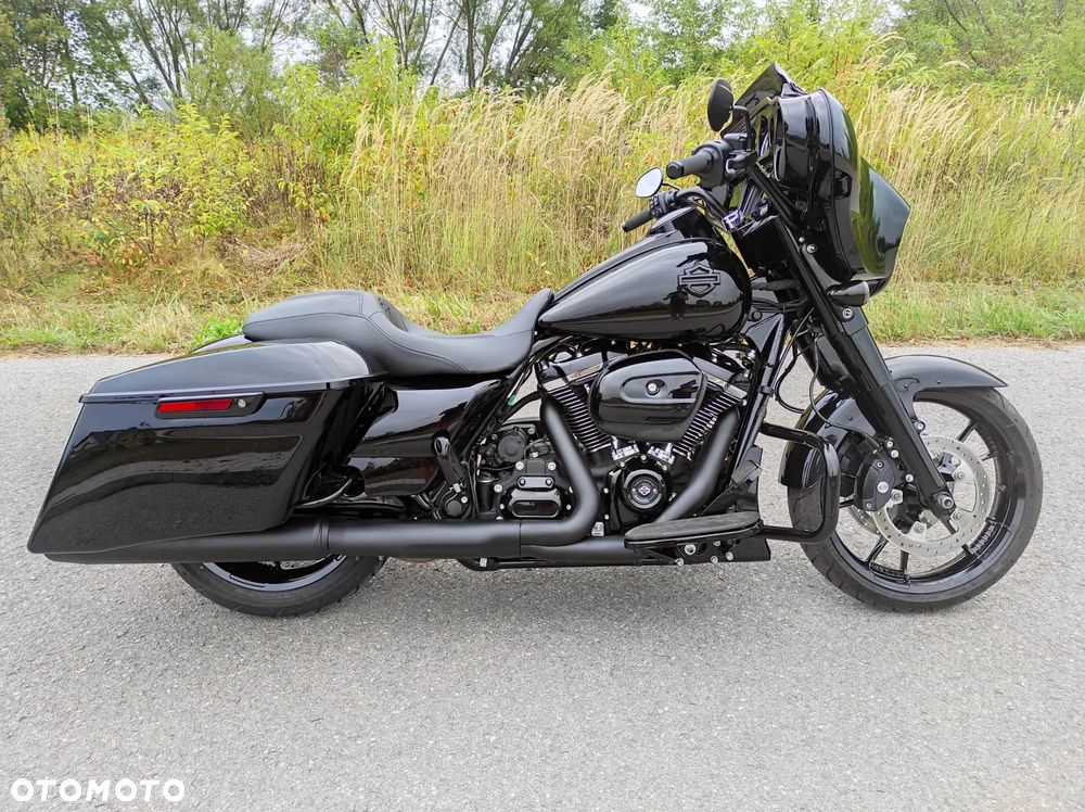 Harley-Davidson Touring Street Glide - 4