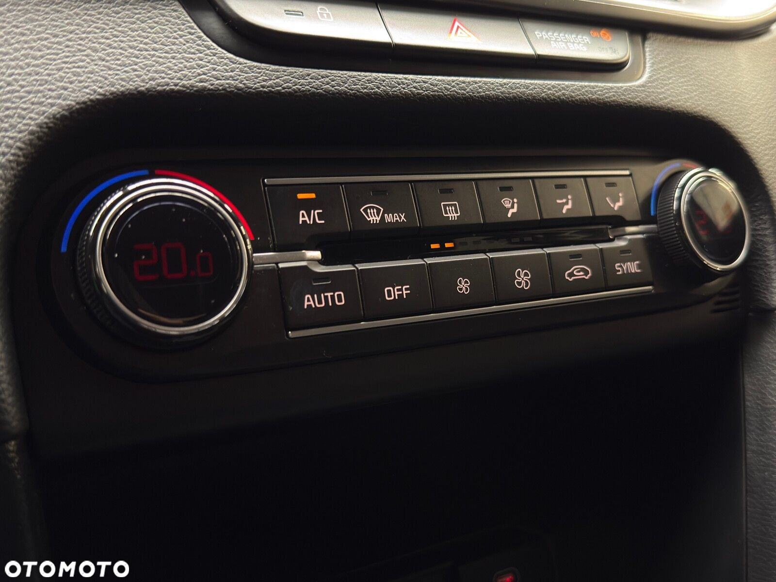 Kia XCeed 1.5 T-GDI L - 30