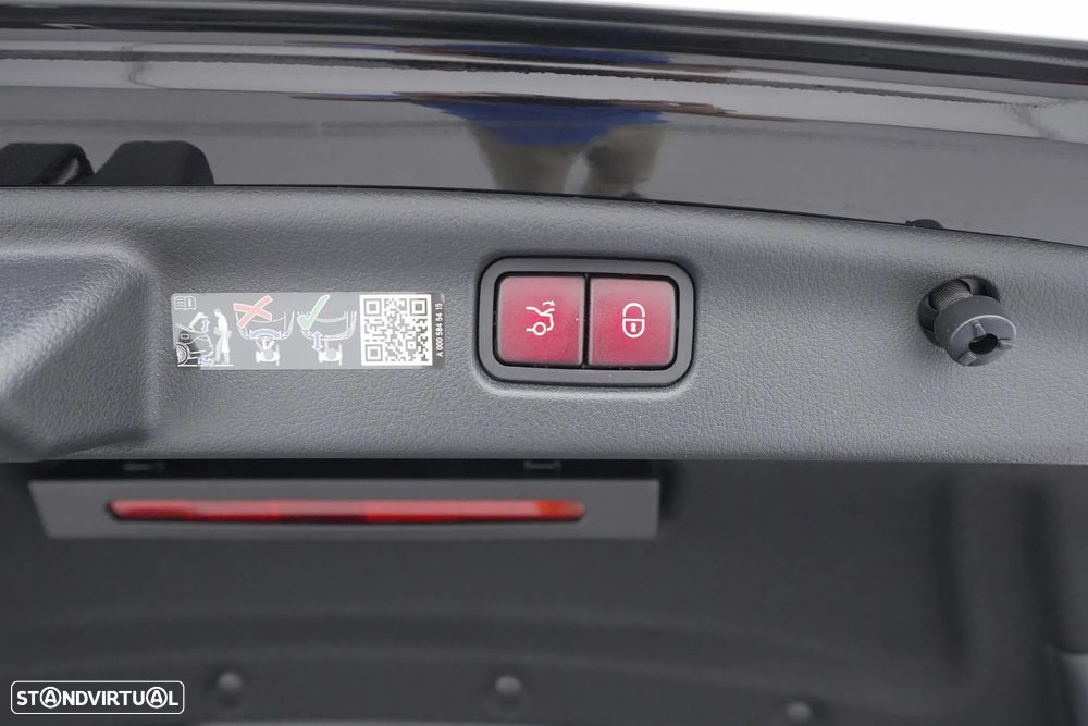 Mercedes-Benz C 300 de Avantgarde - 31