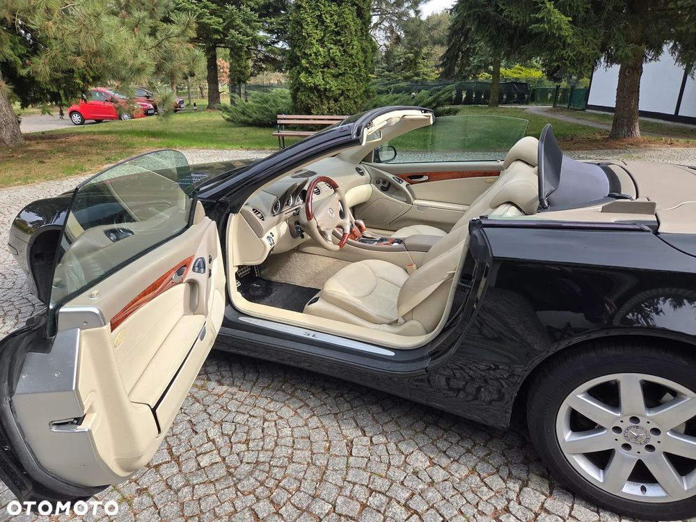 Mercedes-Benz SL - 14