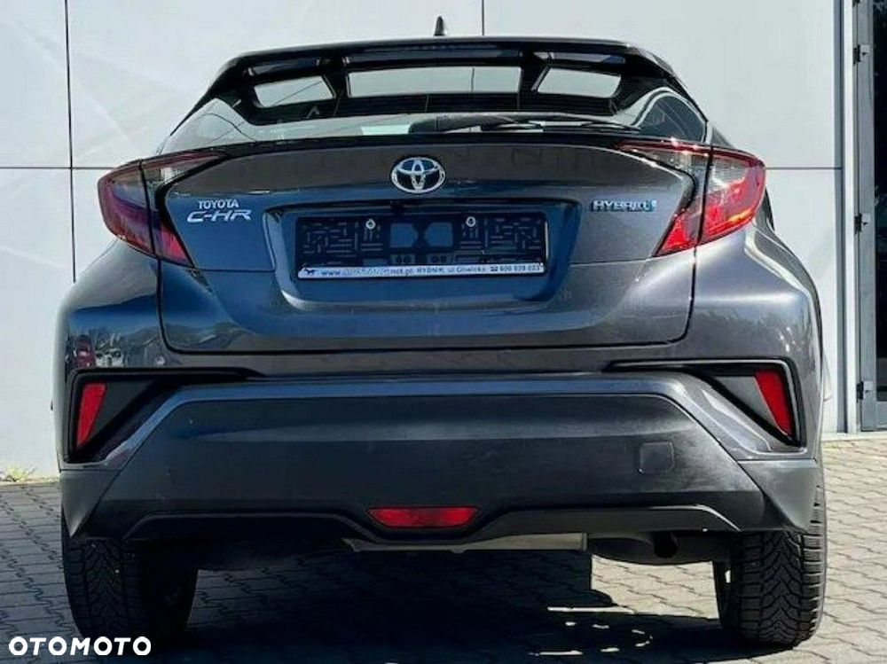 Toyota C-HR - 12