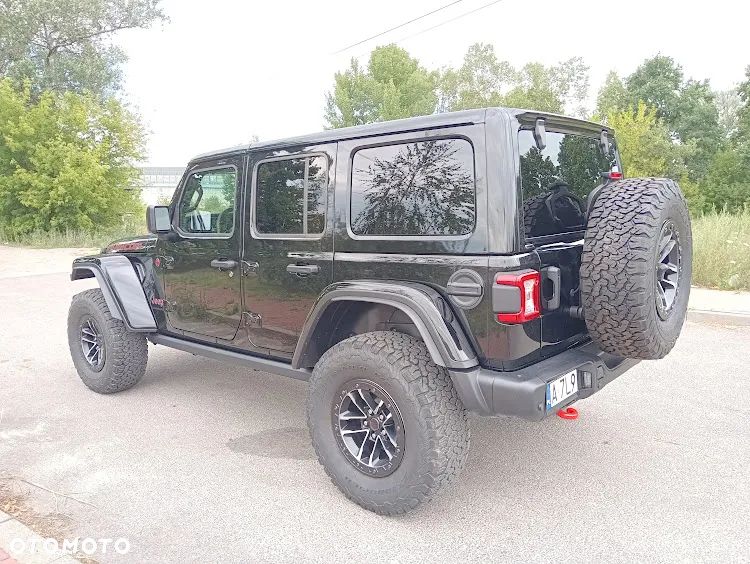 Jeep Wrangler - 3