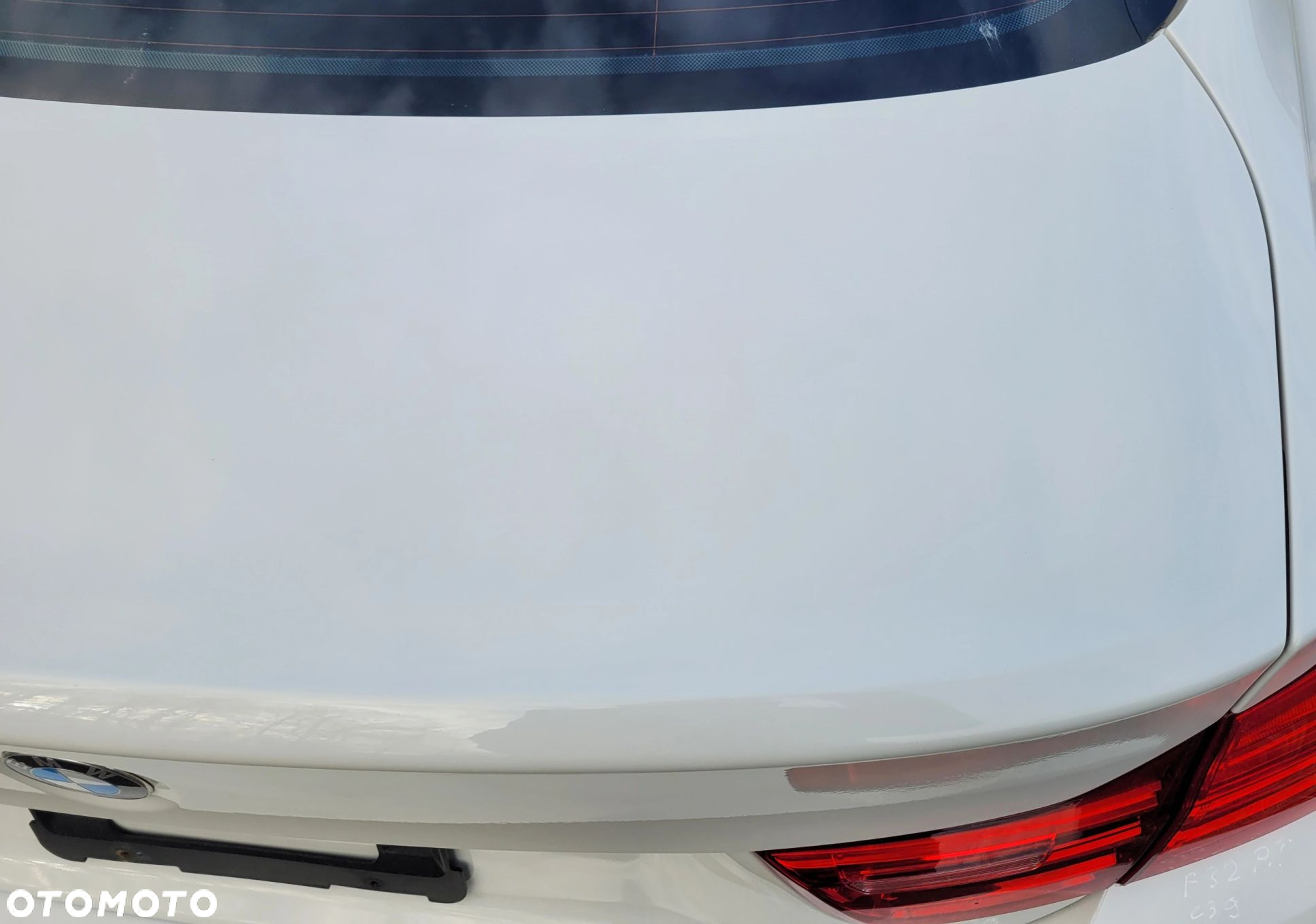 KLAPA BAGAŻNIKA BMW F32 300 ALPINWEISS III ORG LAKIER - 3