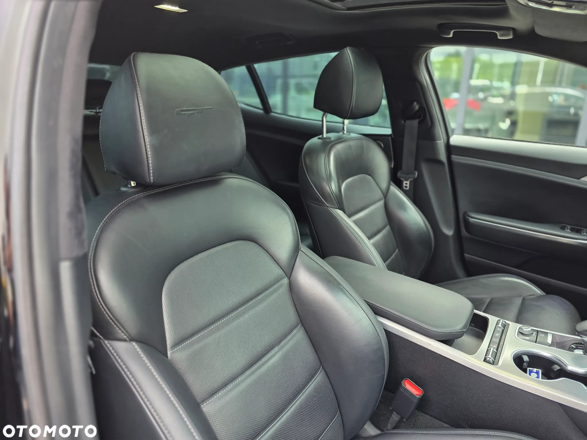 Kia Stinger 3.3 T-GDI V6 GT AWD - 31