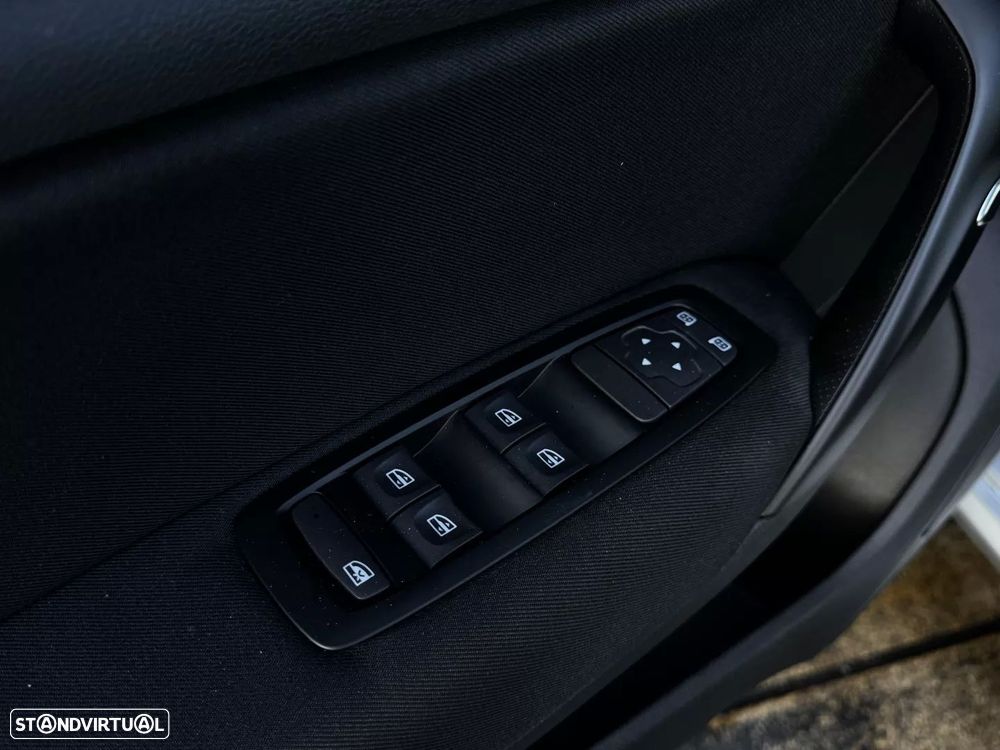 Renault Mégane Sport Tourer 1.5 Blue dCi Equilibre - 21