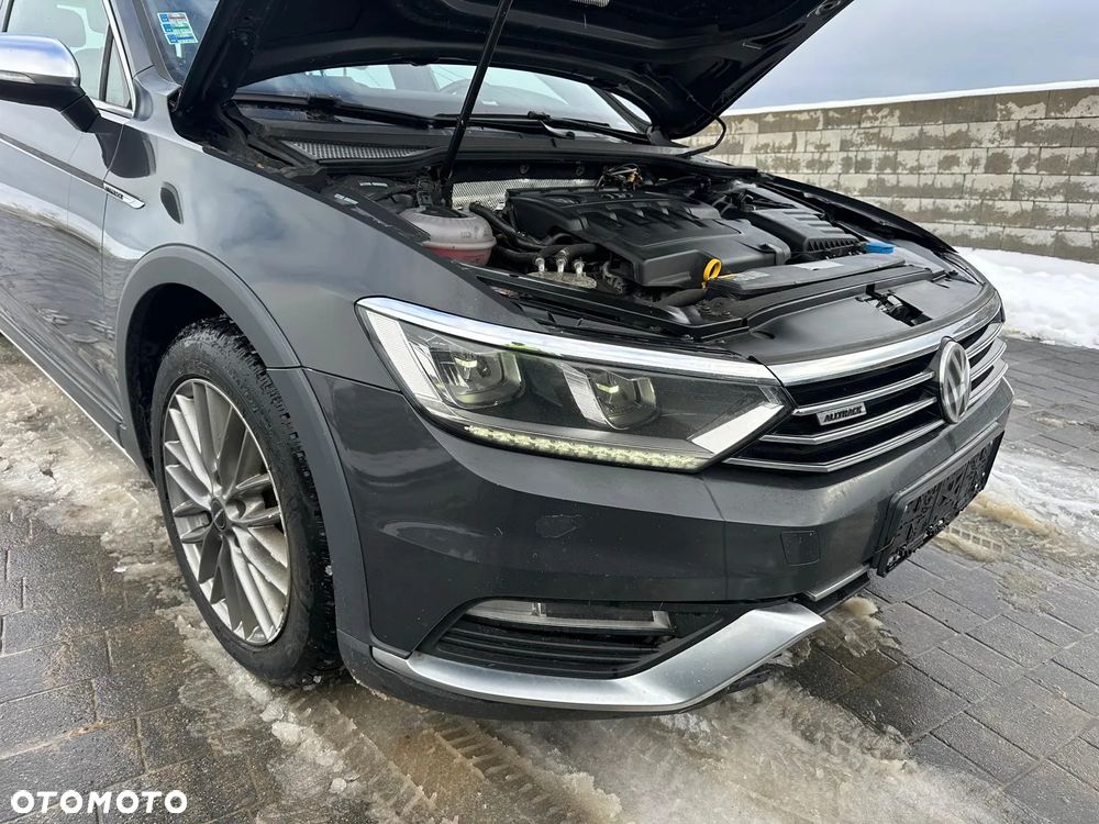 Volkswagen Passat Alltrack 2.0 TDI SCR 4Motion DSG - 23