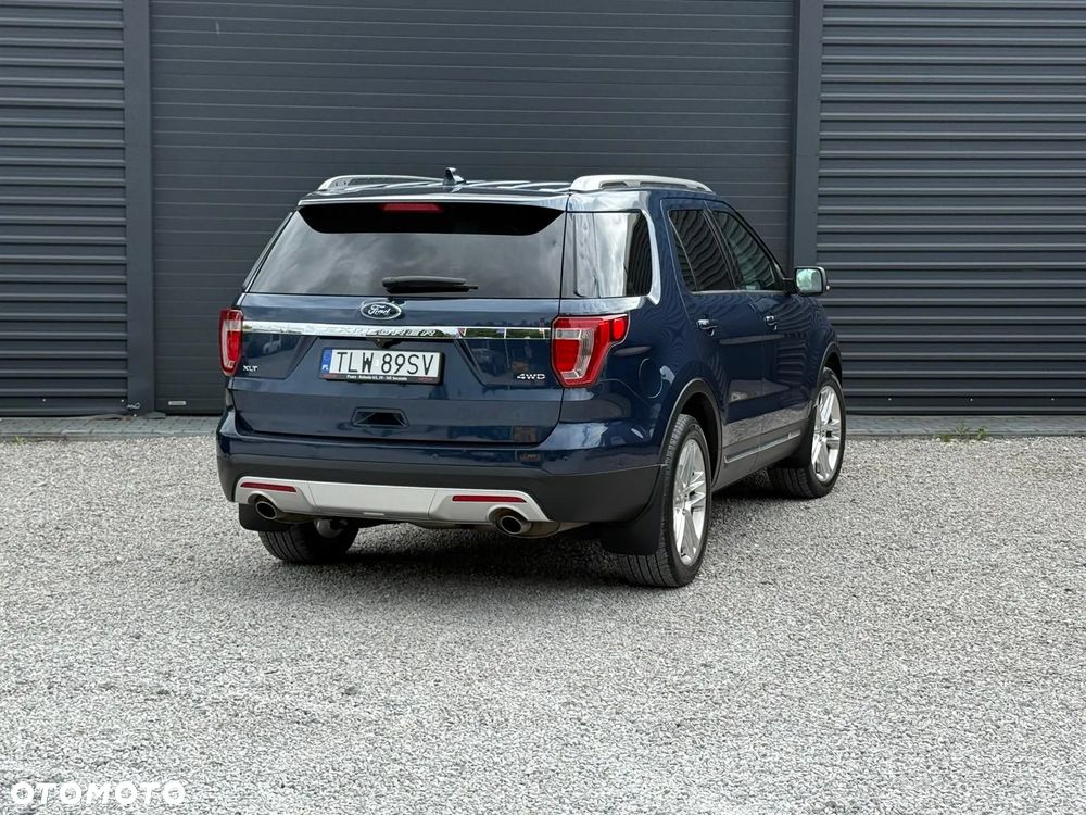 Ford Explorer - 20