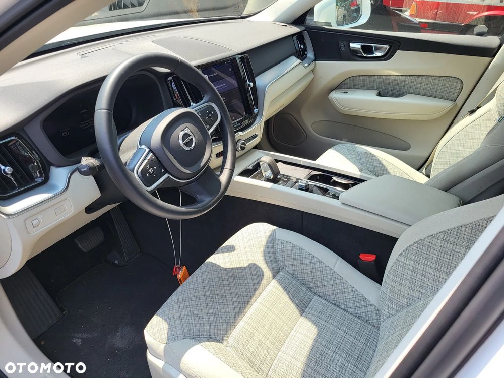 BMW X1 sDrive20i - 24