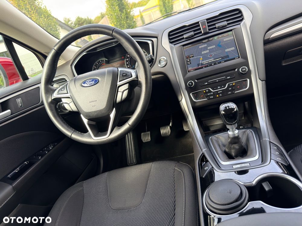 Ford Mondeo 2.0 TDCi STart-Stopp Titanium - 33