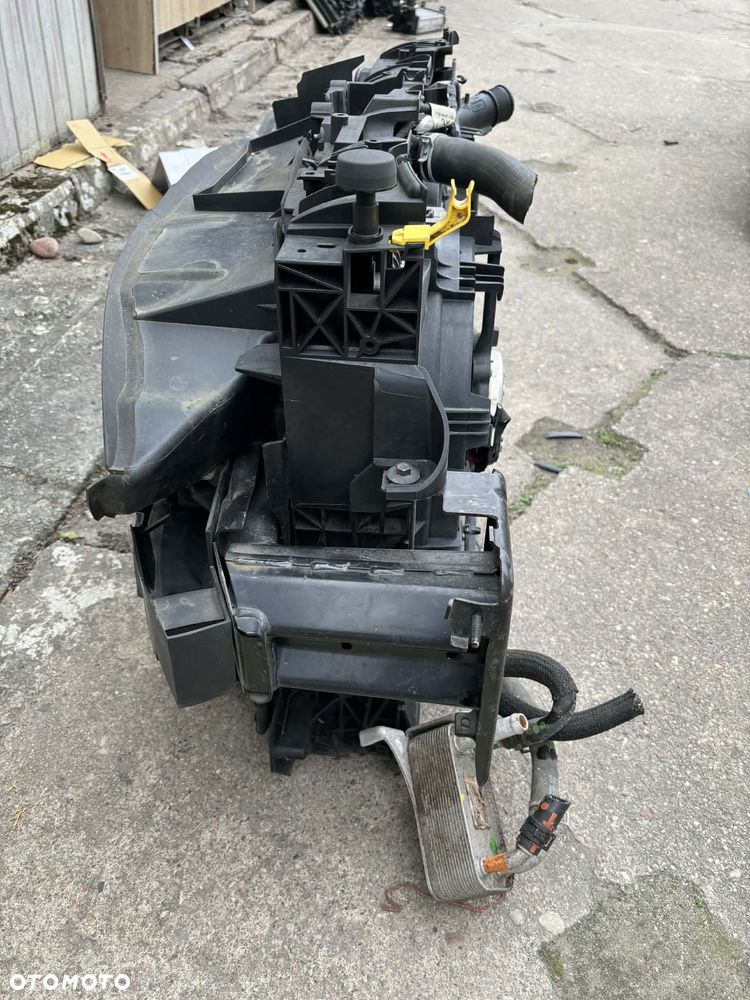 Ford Fiesta Mk8 AUTOMAT 17r- 1.0 Ecoboost- pas przedni kompletny maska lampy - 5