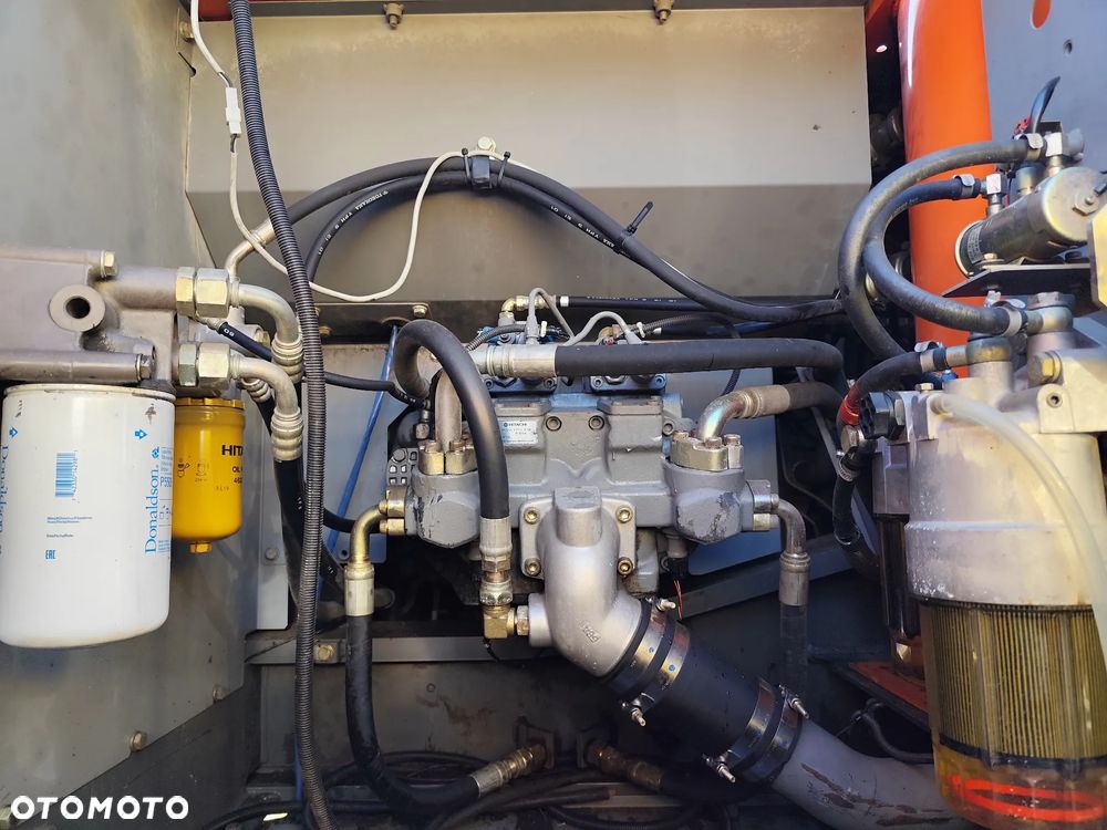 Hitachi ZX250LCN-3 - 21