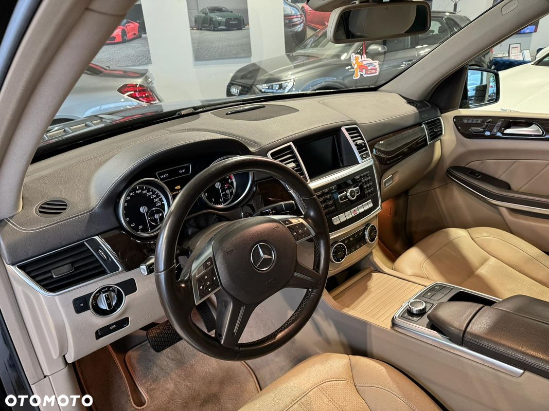 Mercedes-Benz GL 500 4-Matic - 10