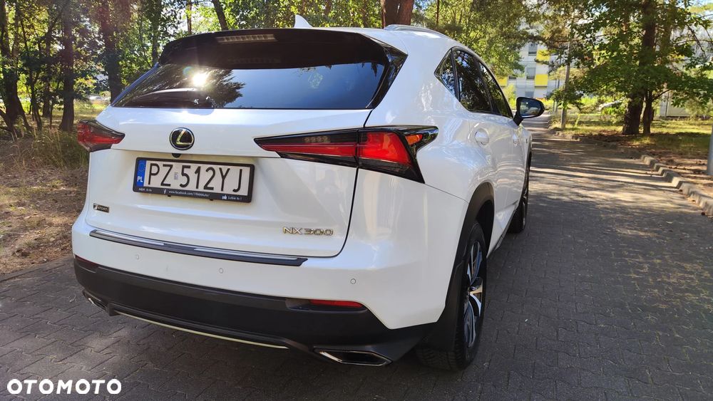 Lexus NX 300 AWD F SPORT - 29