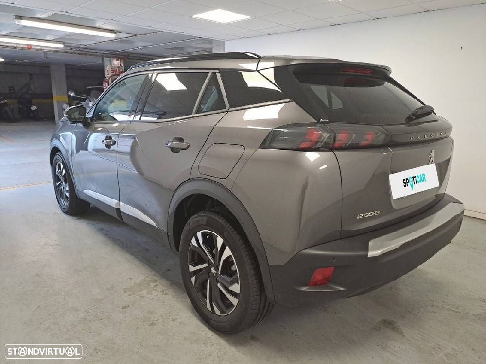 Peugeot 2008 1.2 PureTech Allure - 5