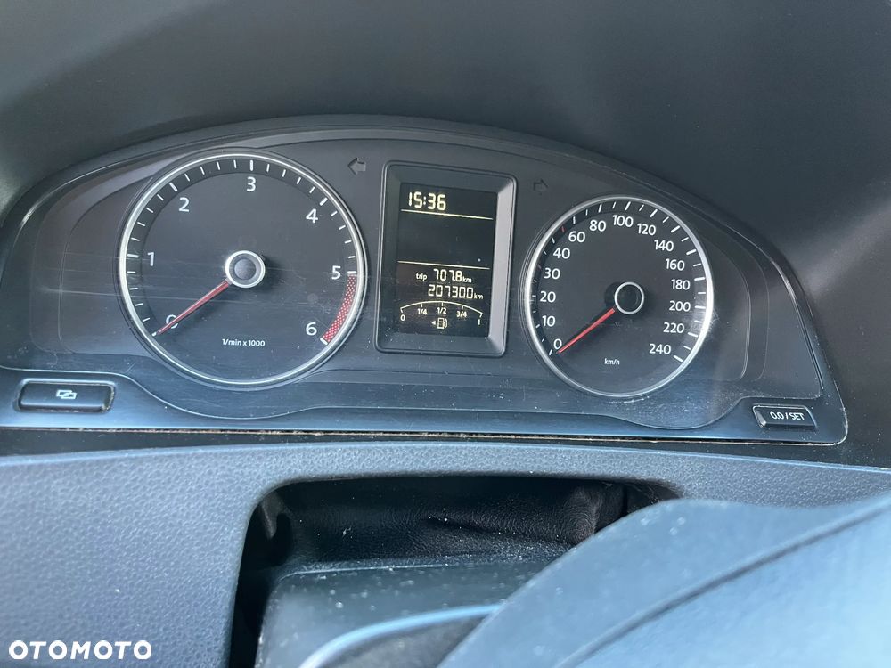 Volkswagen TRANSPORTER T5 - 4