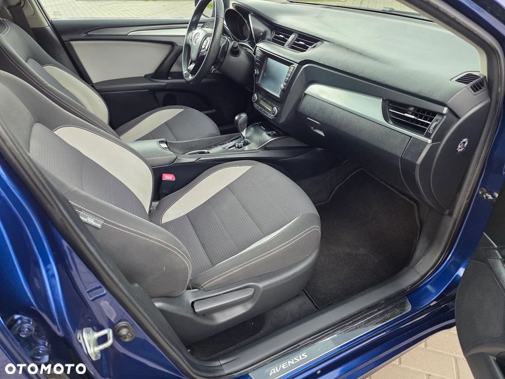 Toyota Avensis Touring Sports 1.8 Multidrive S Comfort - 14