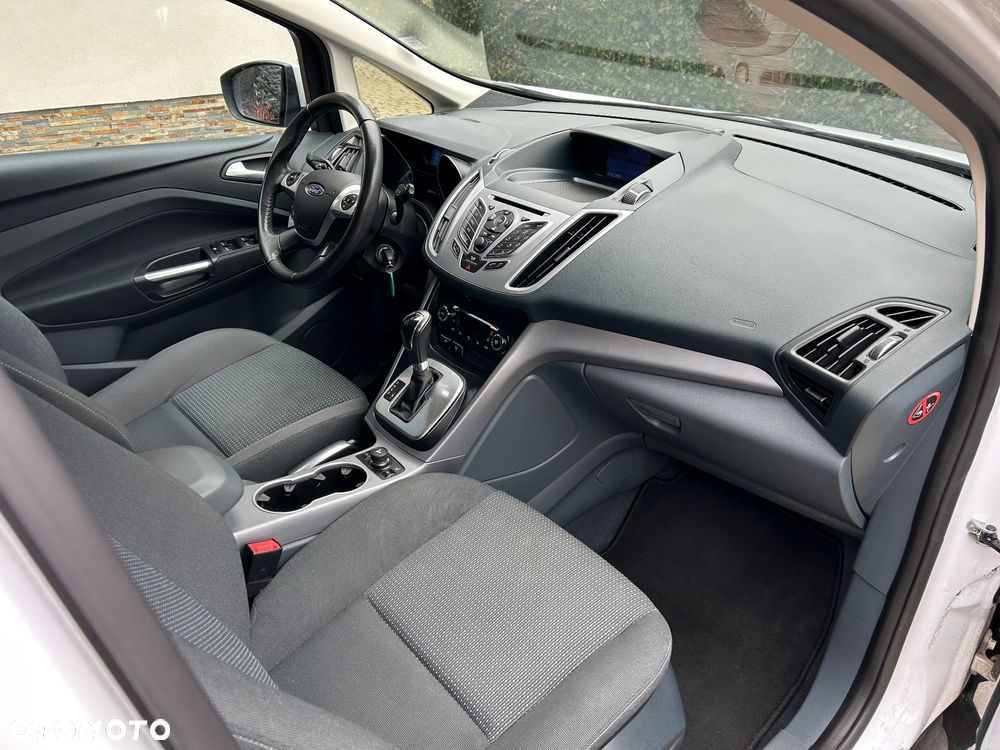 Ford C-MAX 2.0 TDCi Titanium - 24