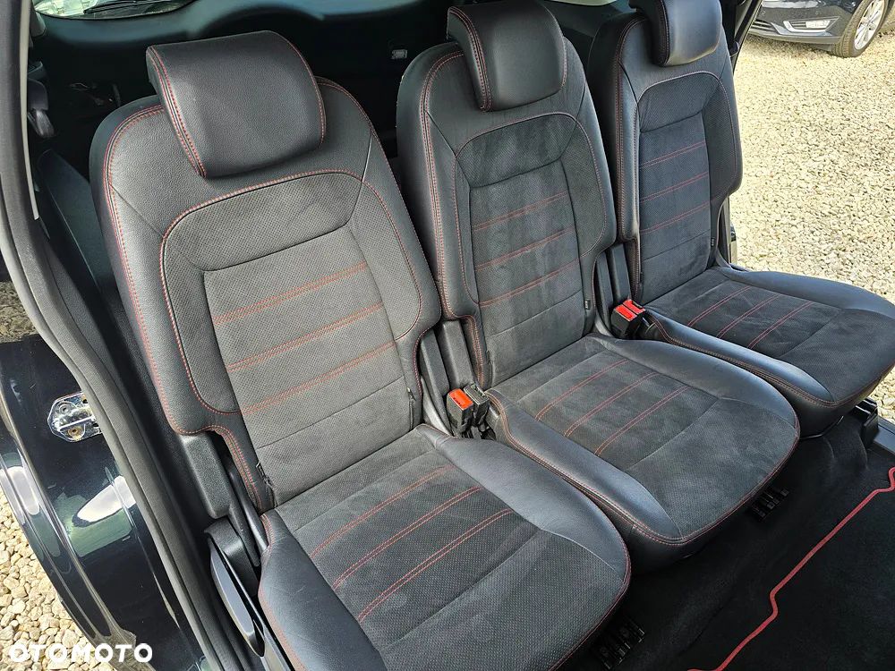 Ford S-Max 2.0 TDCi DPF Titanium - 25