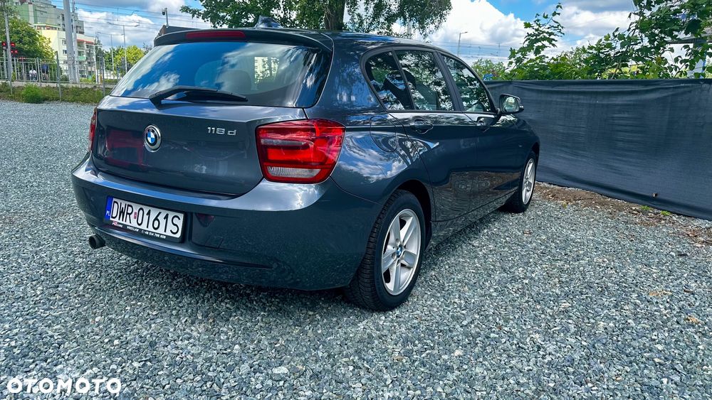 BMW Seria 1 118d DPF Edition Sport - 6