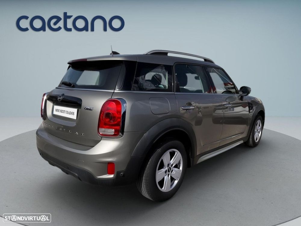 MINI Countryman One - 8