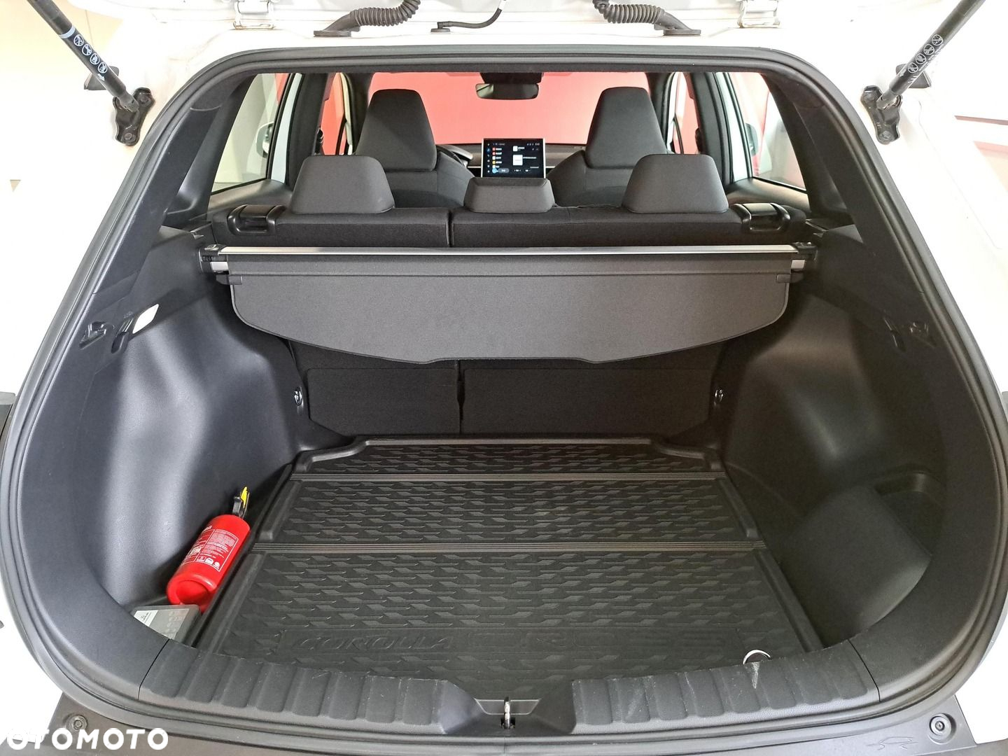 Toyota Corolla Cross - 12