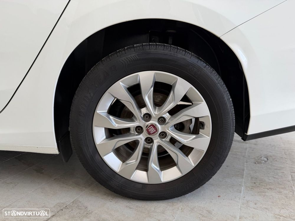 Fiat Tipo Station Wagon 1.3 M-Jet Lounge - 15
