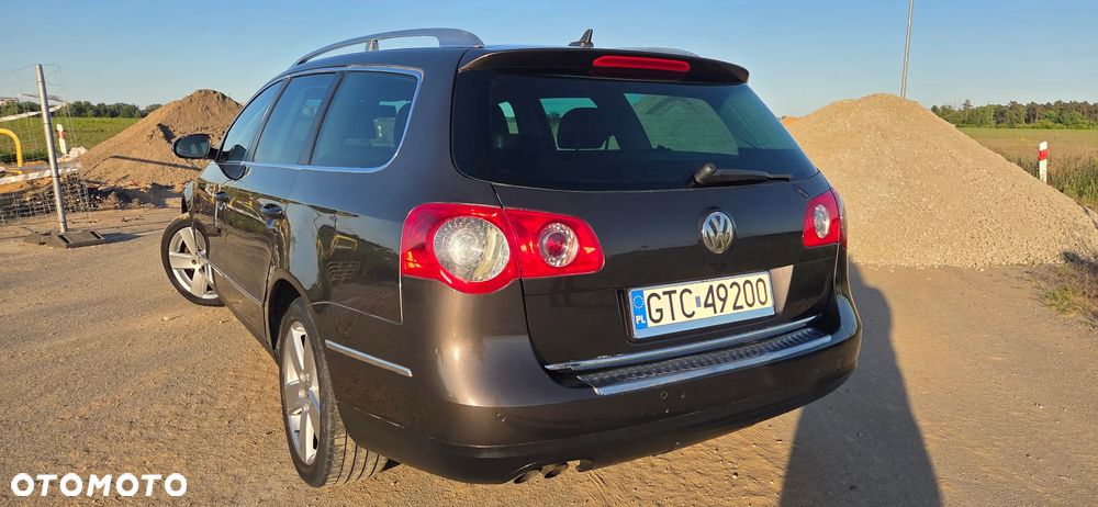 Volkswagen Passat 2.0 TDI Highline DSG - 5